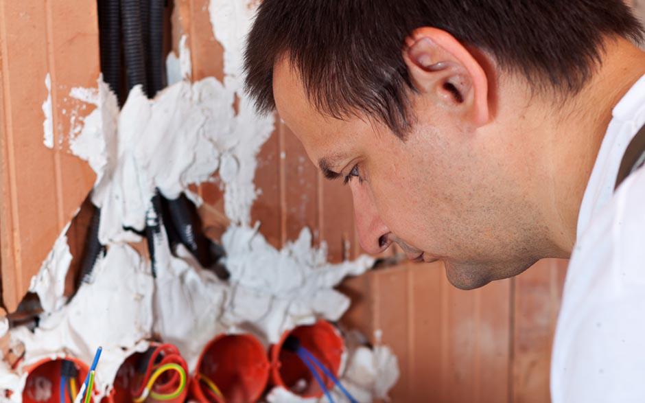 recherche travail électricien bâtiment Montesson